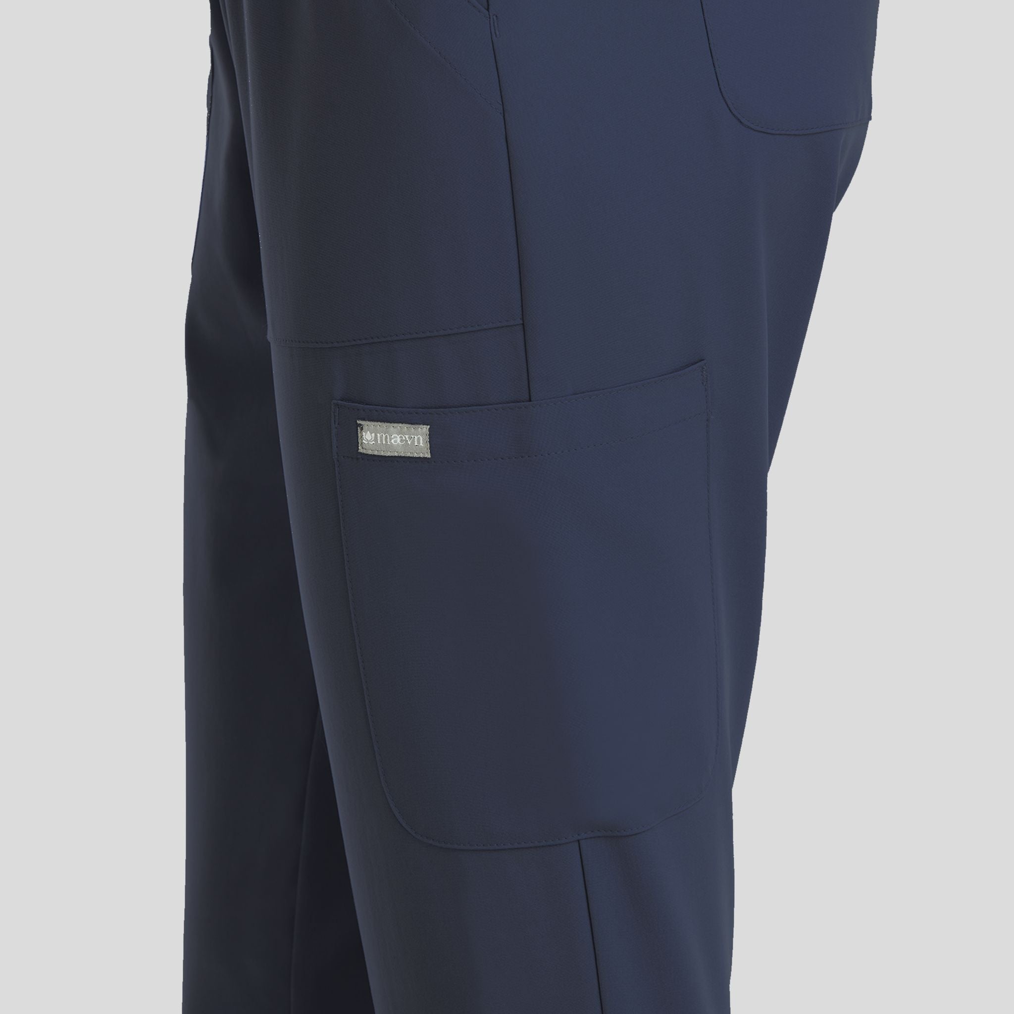 Maevn_Momentum_5091_navy_detail