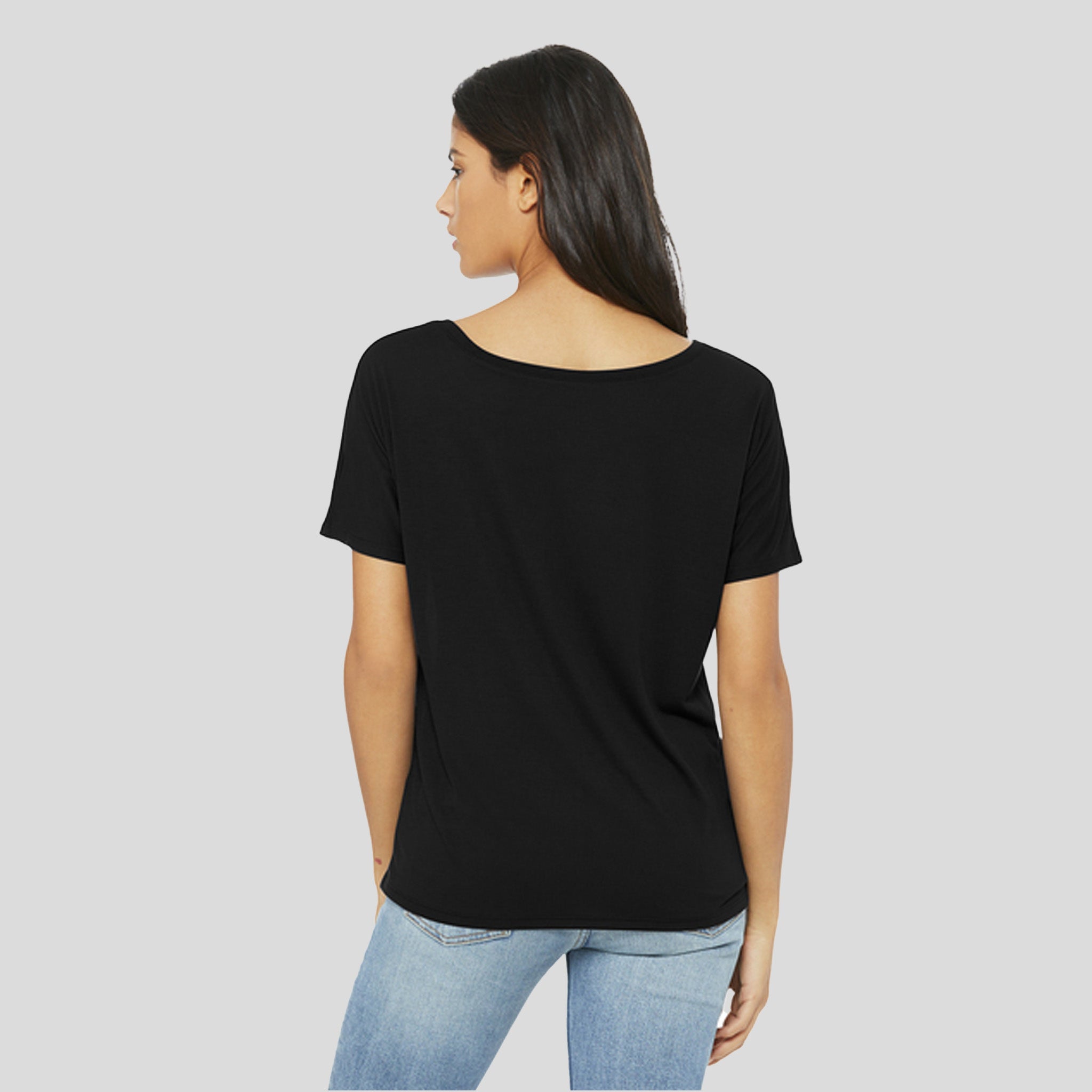 Womenโs Slouchy Tee | Black