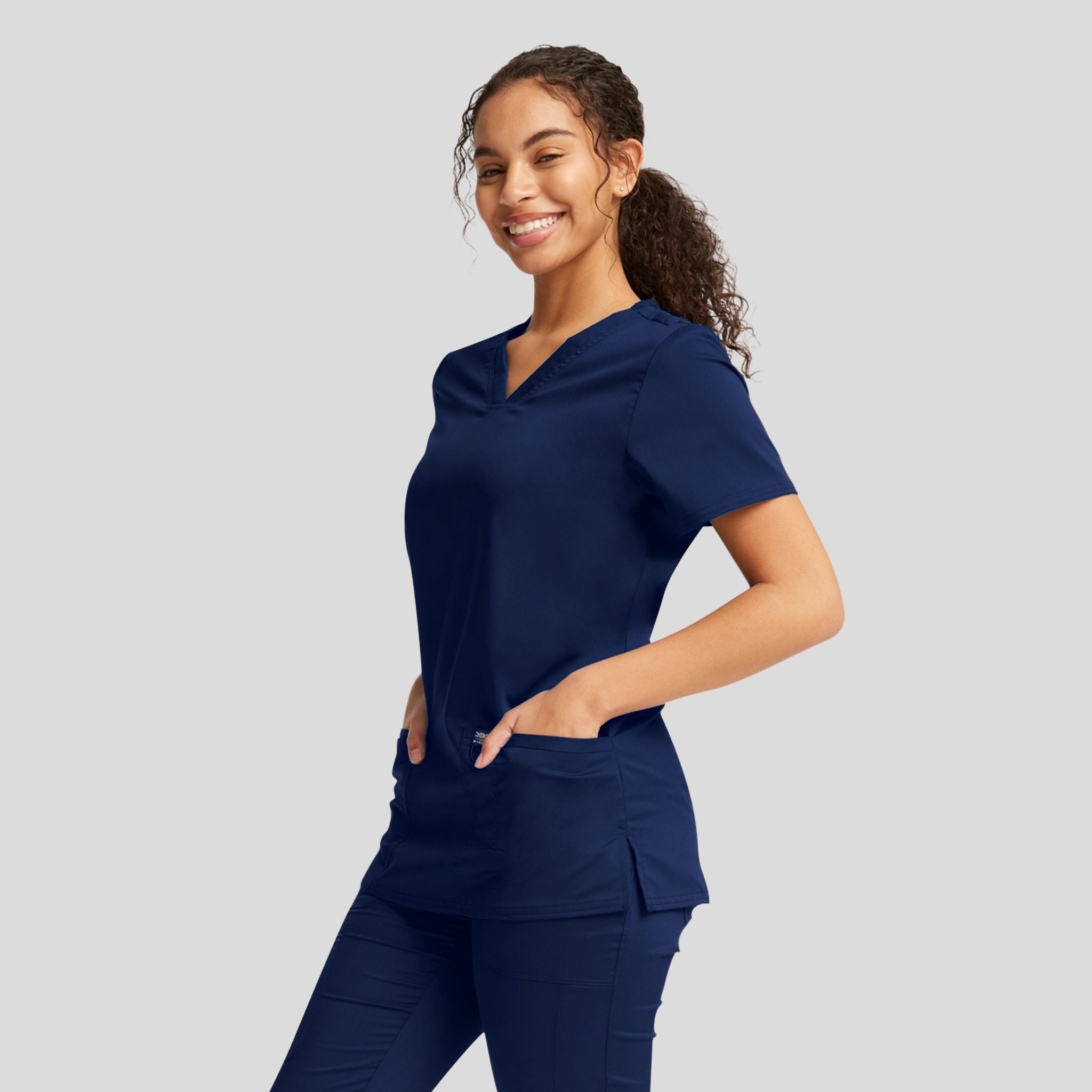 Revolution_WW620_navy_Left