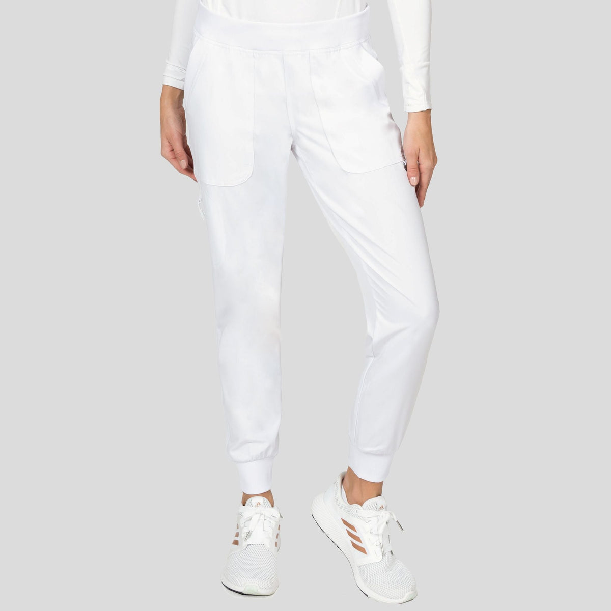 Zavate_AvaTherese_3017_white_front